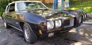 1970 Pontiac GTO Convertible-At Hillsboro car wash left front